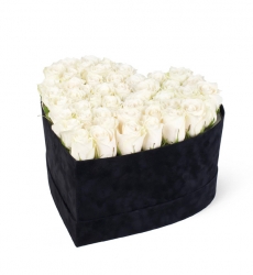 Kalp Kutuda 45 Adet Beyaz Gül